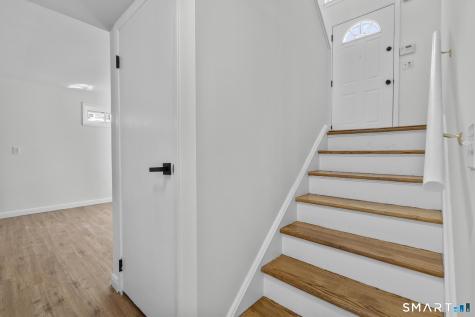 12 Garden Court Groton CT 06355