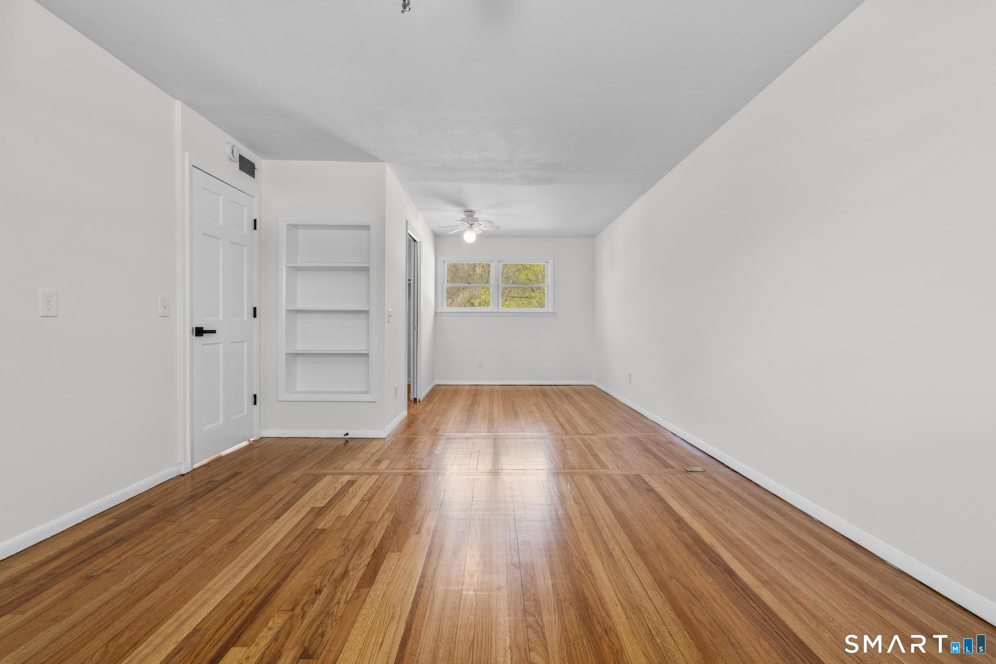 12 Garden Court Groton CT 06355