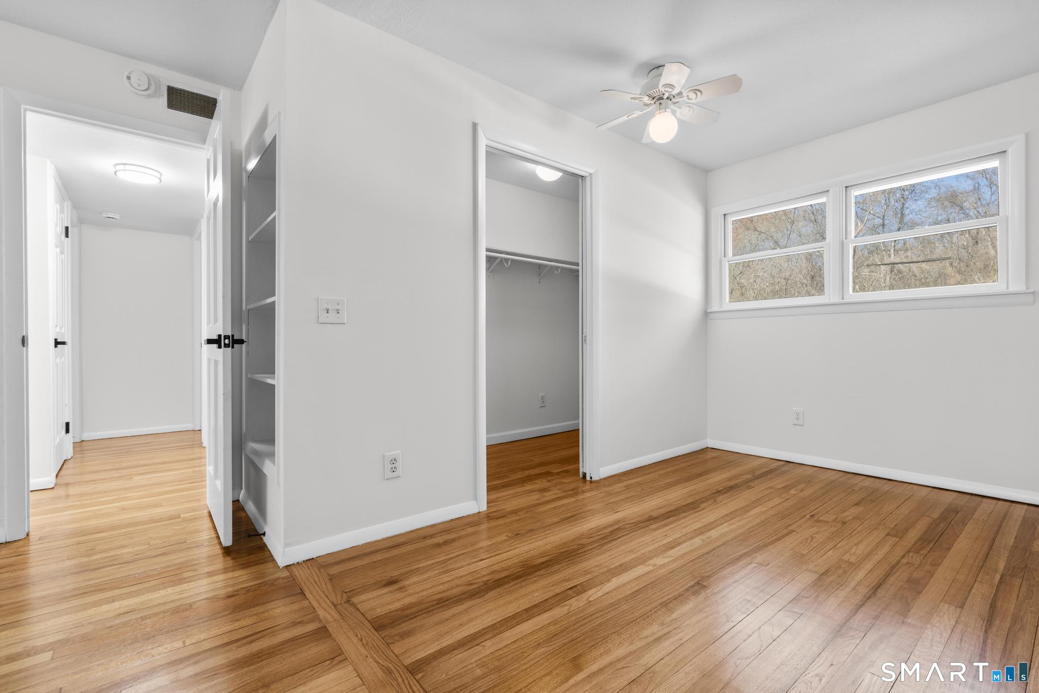 12 Garden Court Groton CT 06355