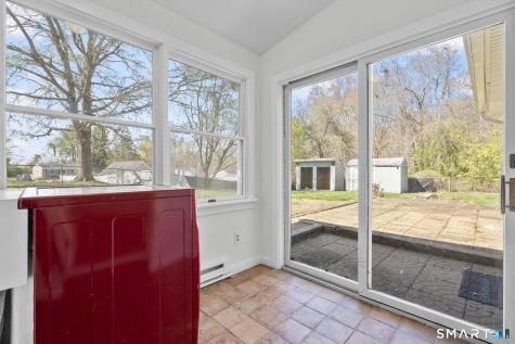 12 Garden Court Groton CT 06355