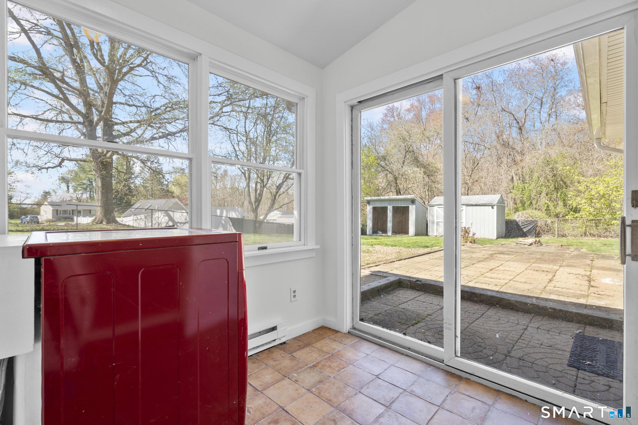 12 Garden Court Groton CT 06355