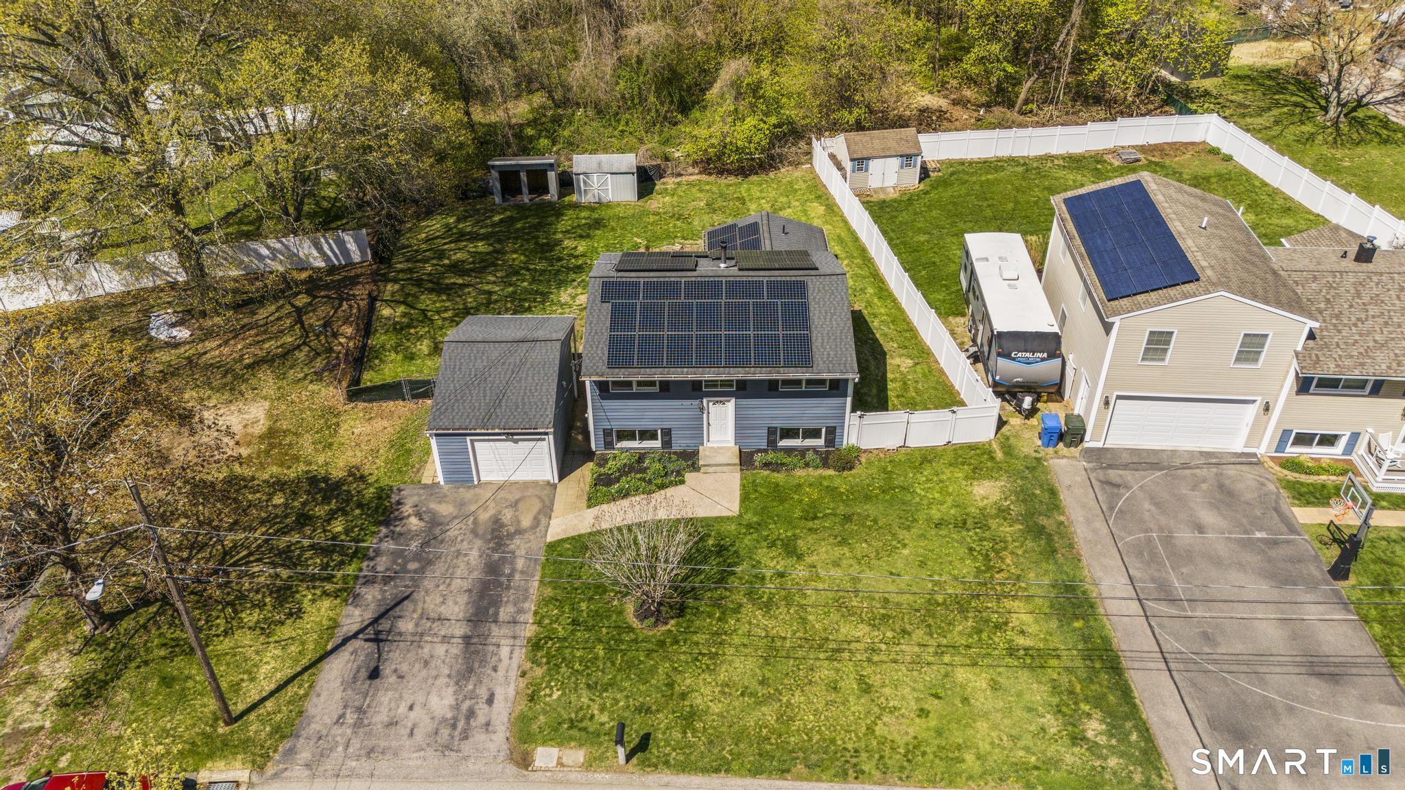 12 Garden Court Groton CT 06355