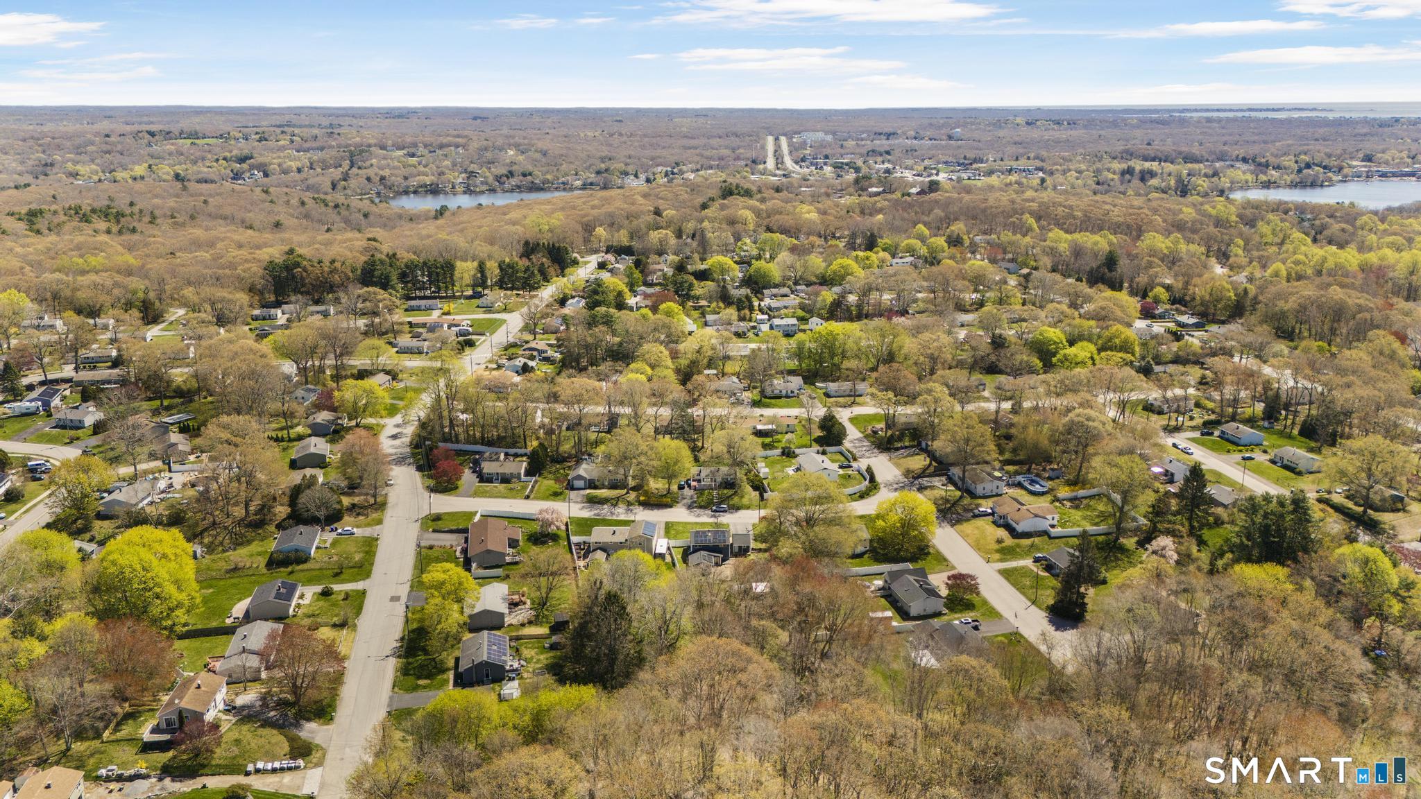 12 Garden Court Groton CT 06355