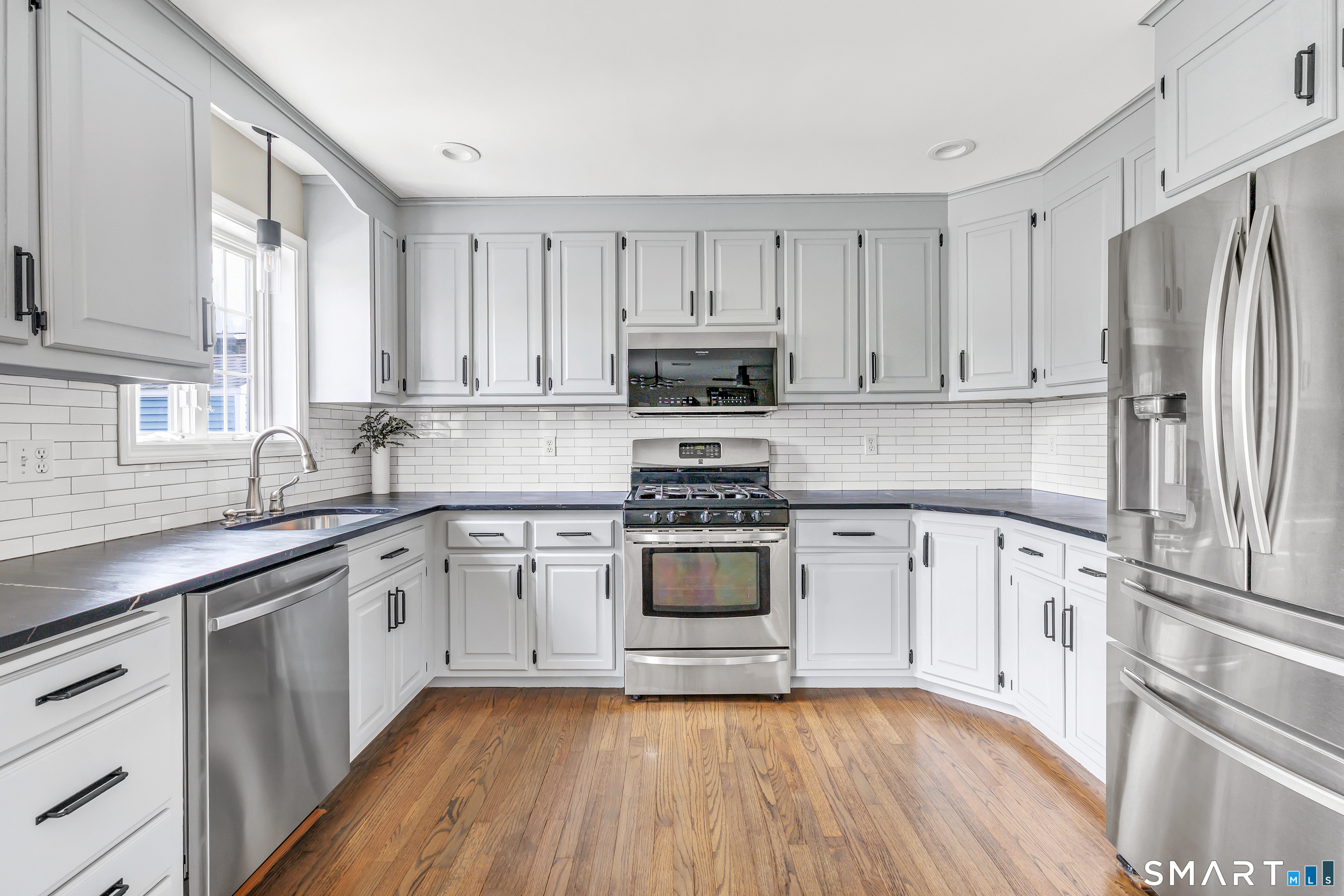 51 Roberts Street Shelton CT 06484