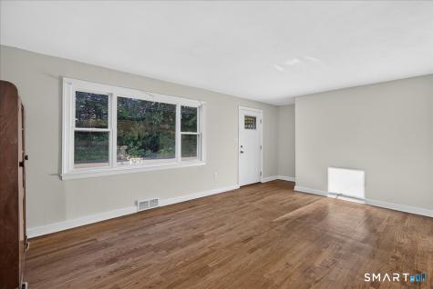 33 Northwood Place Milford CT 06461