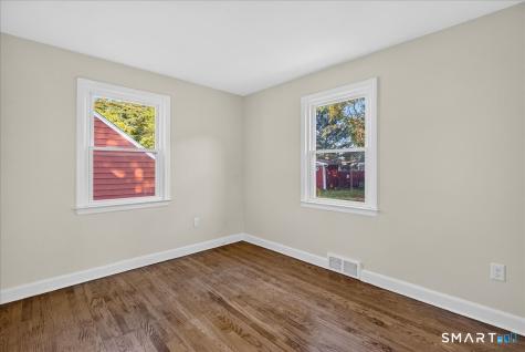33 Northwood Place Milford CT 06461