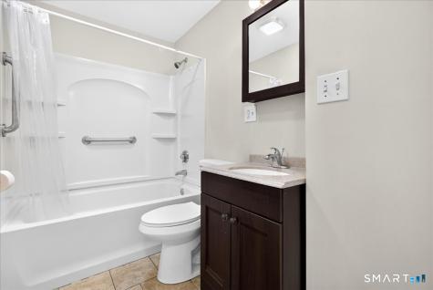 33 Northwood Place Milford CT 06461