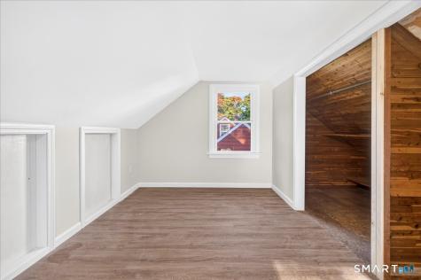 33 Northwood Place Milford CT 06461