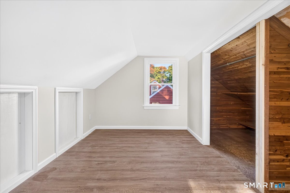 33 Northwood Place Milford CT 06461