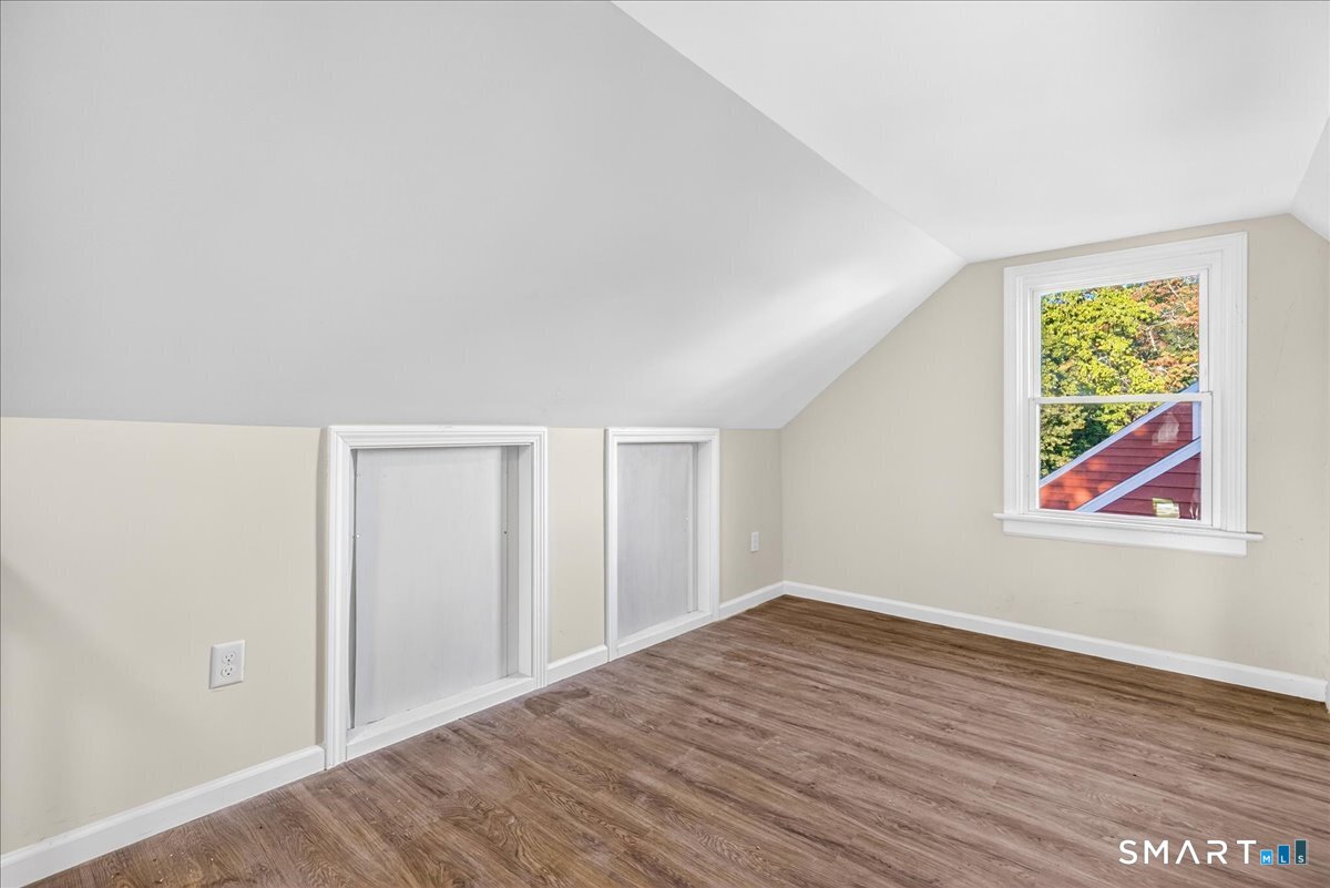 33 Northwood Place Milford CT 06461