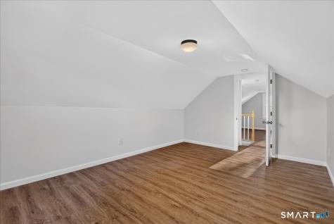33 Northwood Place Milford CT 06461