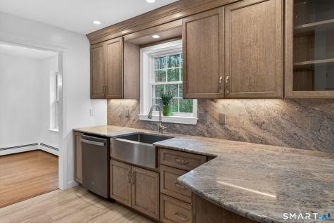 137 Birch Road Mansfield CT 06268