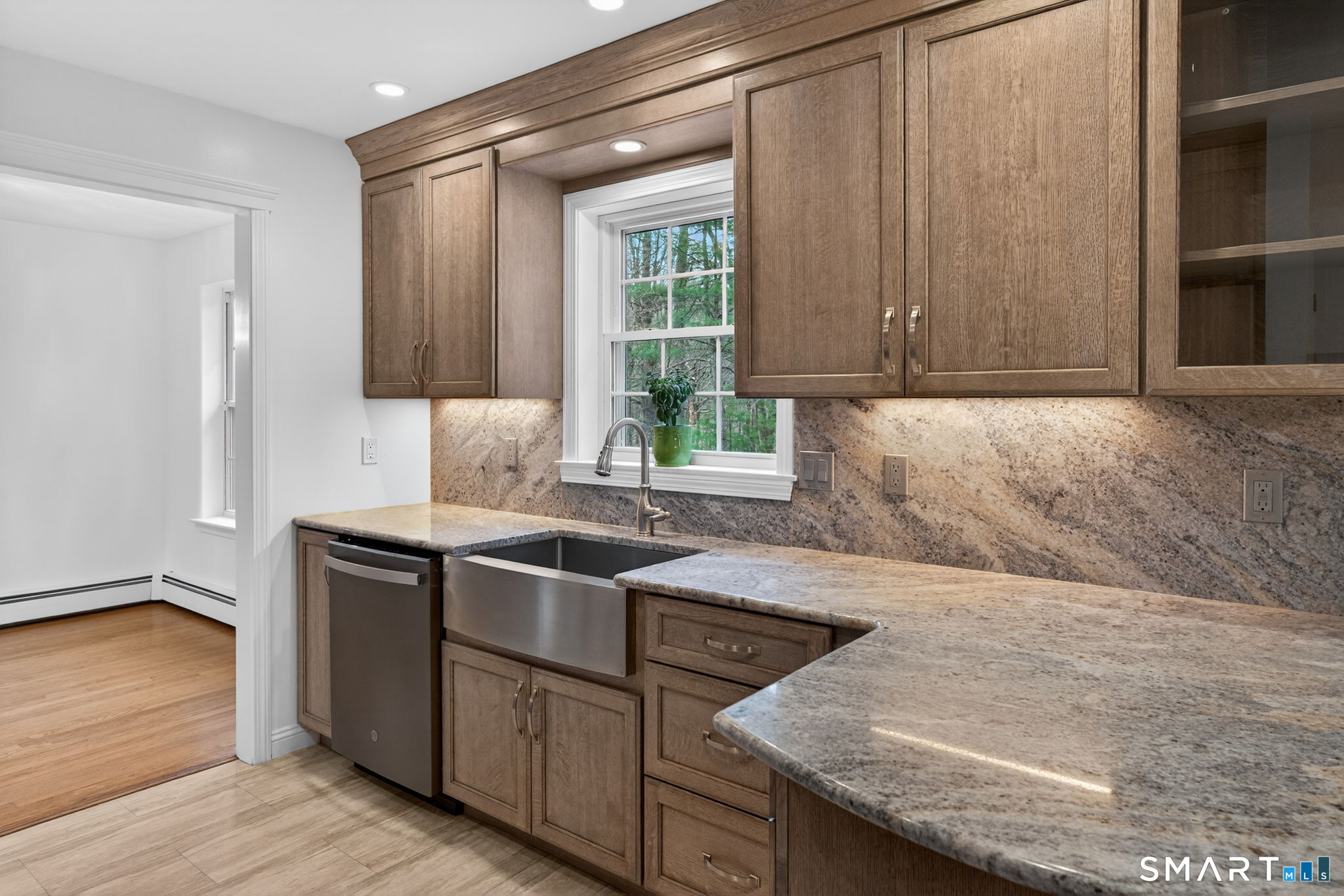 137 Birch Road Mansfield CT 06268