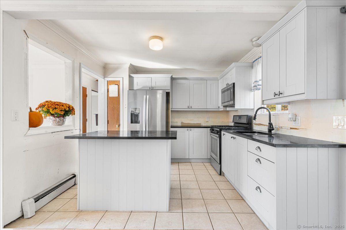 79 Cottonwood Lane Montville CT 06382