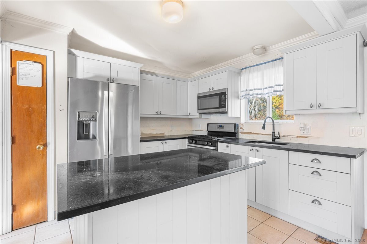 79 Cottonwood Lane Montville CT 06382