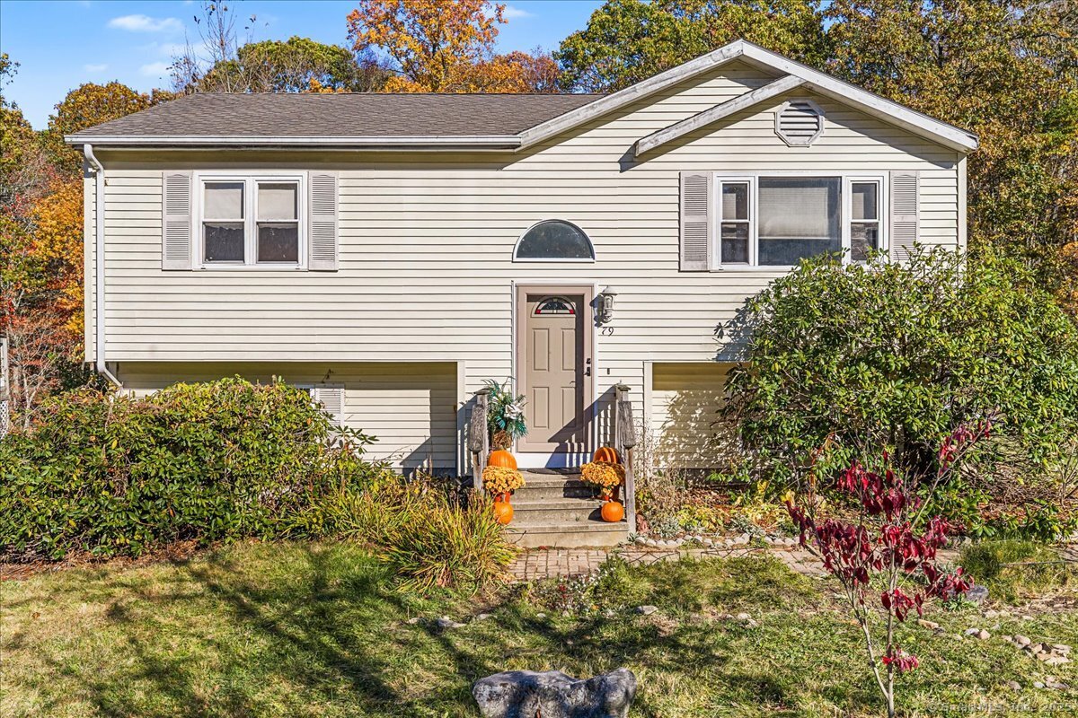 79 Cottonwood Lane Montville CT 06382