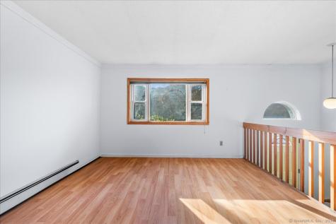 79 Cottonwood Lane Montville CT 06382