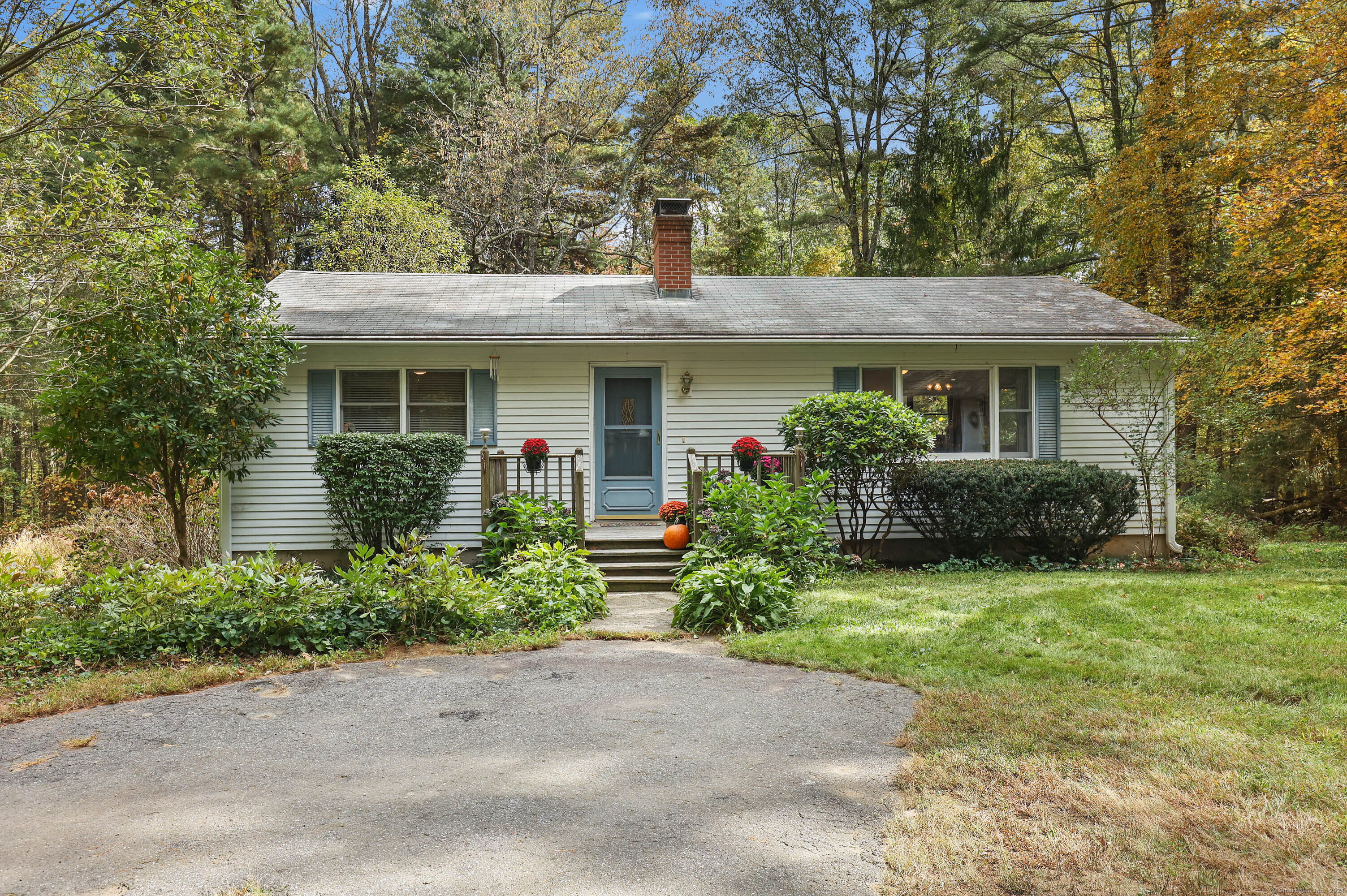 64 Hawkins Road Woodstock CT 06282