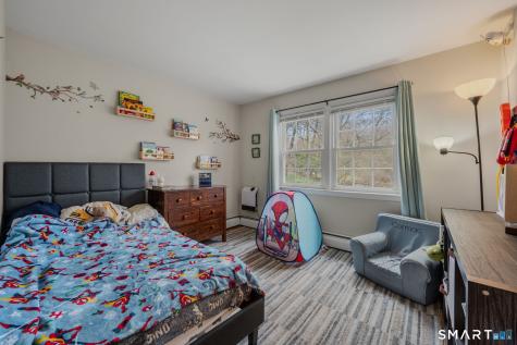 32 Greenbriar Lane Newtown CT 06470