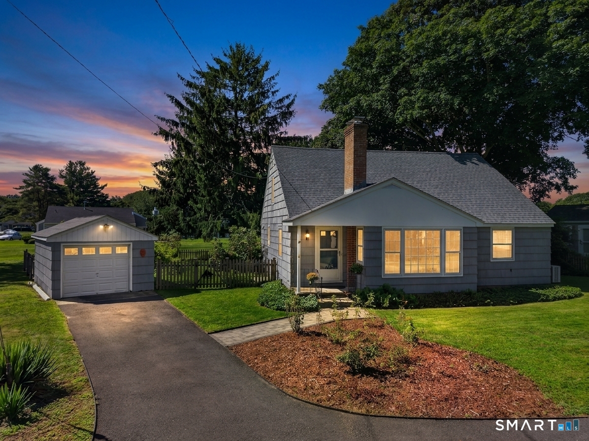 18 Shepard Street Old Saybrook CT 06475