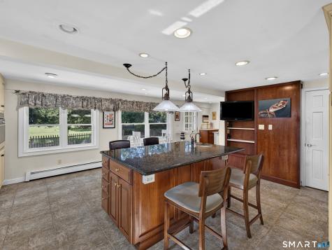 18 Shepard Street Old Saybrook CT 06475