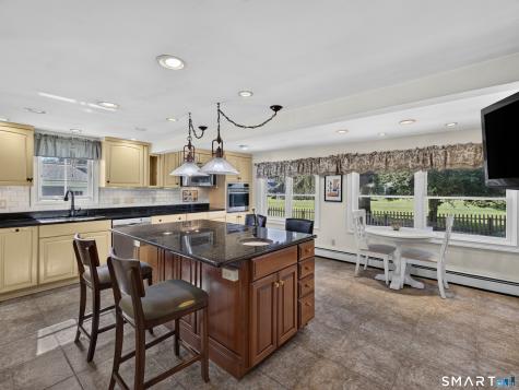 18 Shepard Street Old Saybrook CT 06475