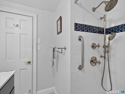 18 Shepard Street Old Saybrook CT 06475