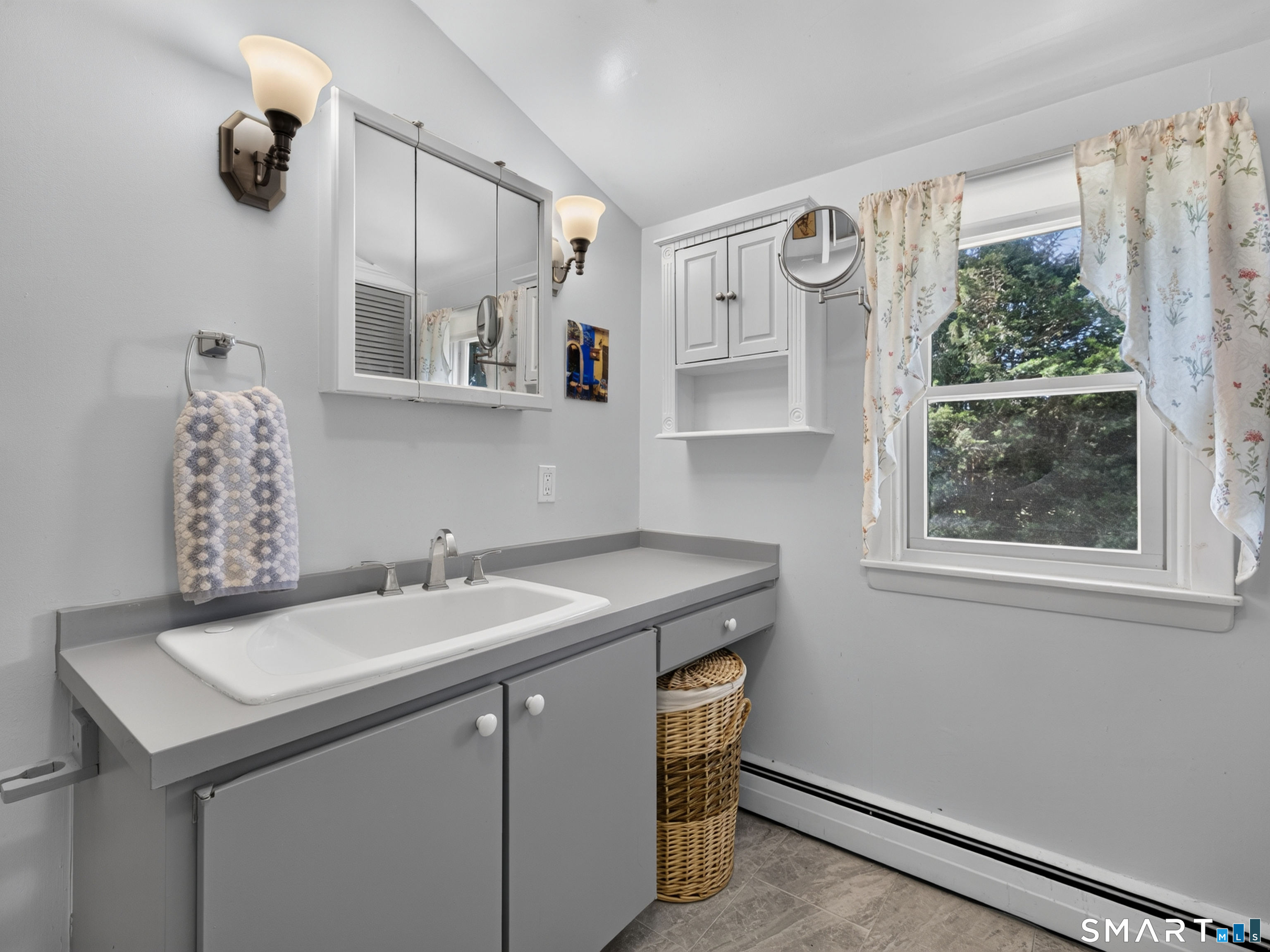 18 Shepard Street Old Saybrook CT 06475