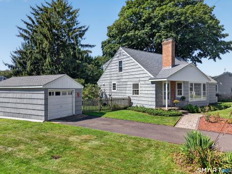 18 Shepard Street Old Saybrook CT 06475