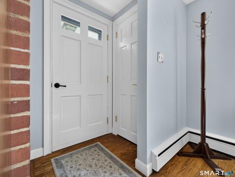 18 Shepard Street Old Saybrook CT 06475