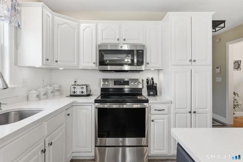 227 Squaw Rock Road Plainfield CT 06354