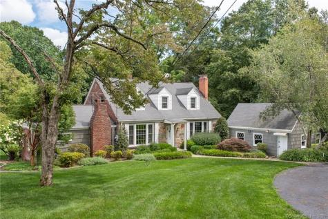 118 Sport Hill Road Easton CT 06612
