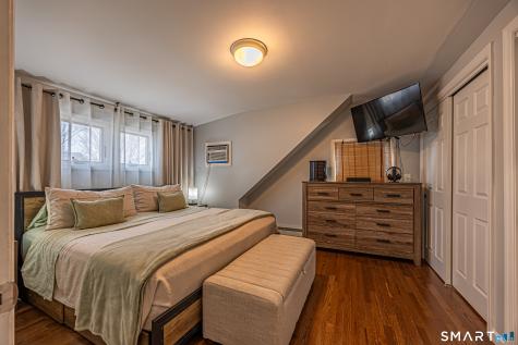206 Sterling Street Fairfield CT 06825