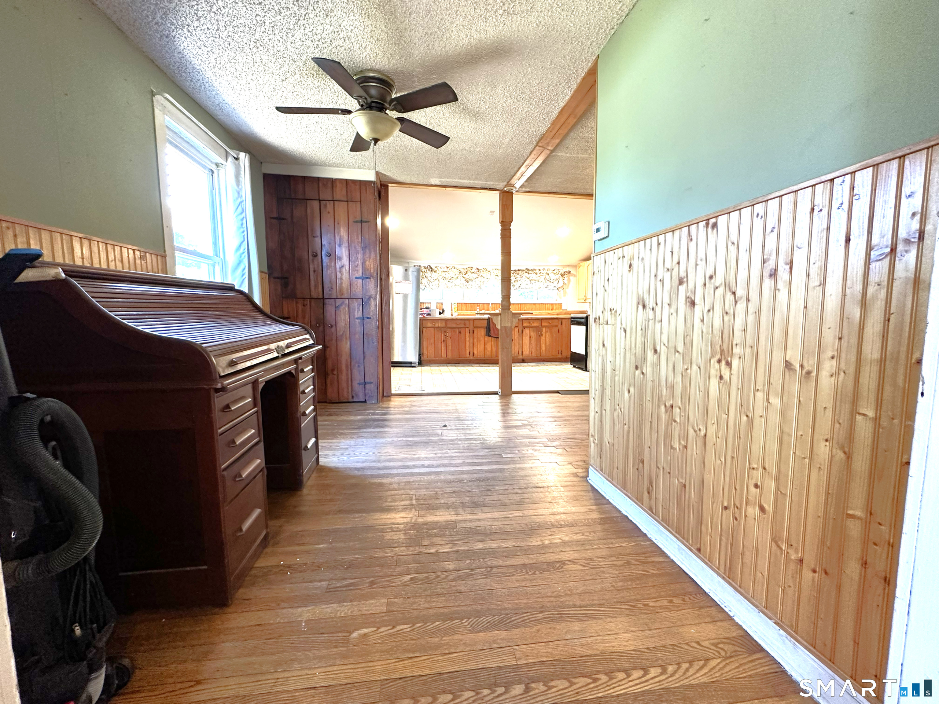 61 Clark Avenue North Haven CT 06473