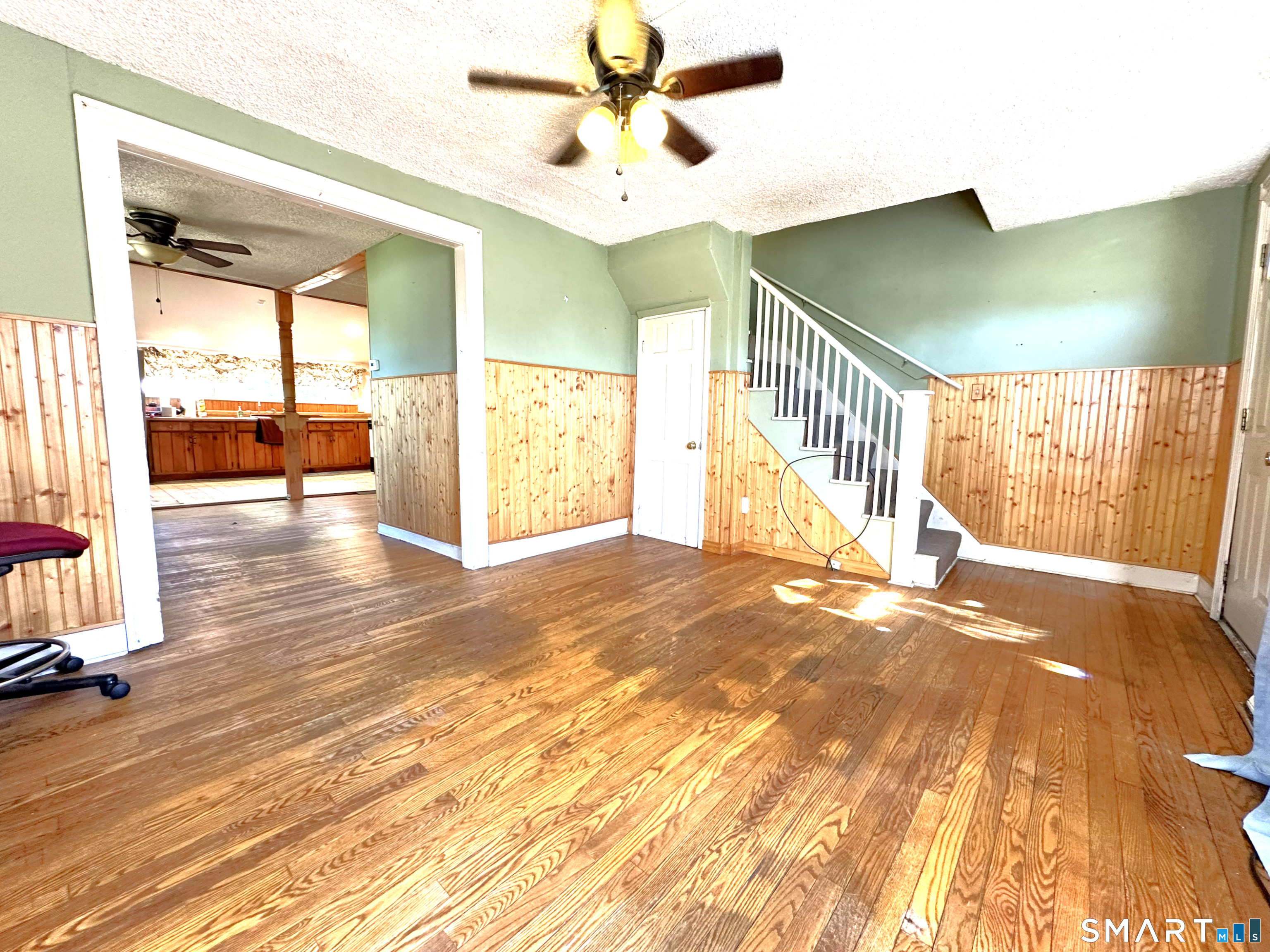 61 Clark Avenue North Haven CT 06473
