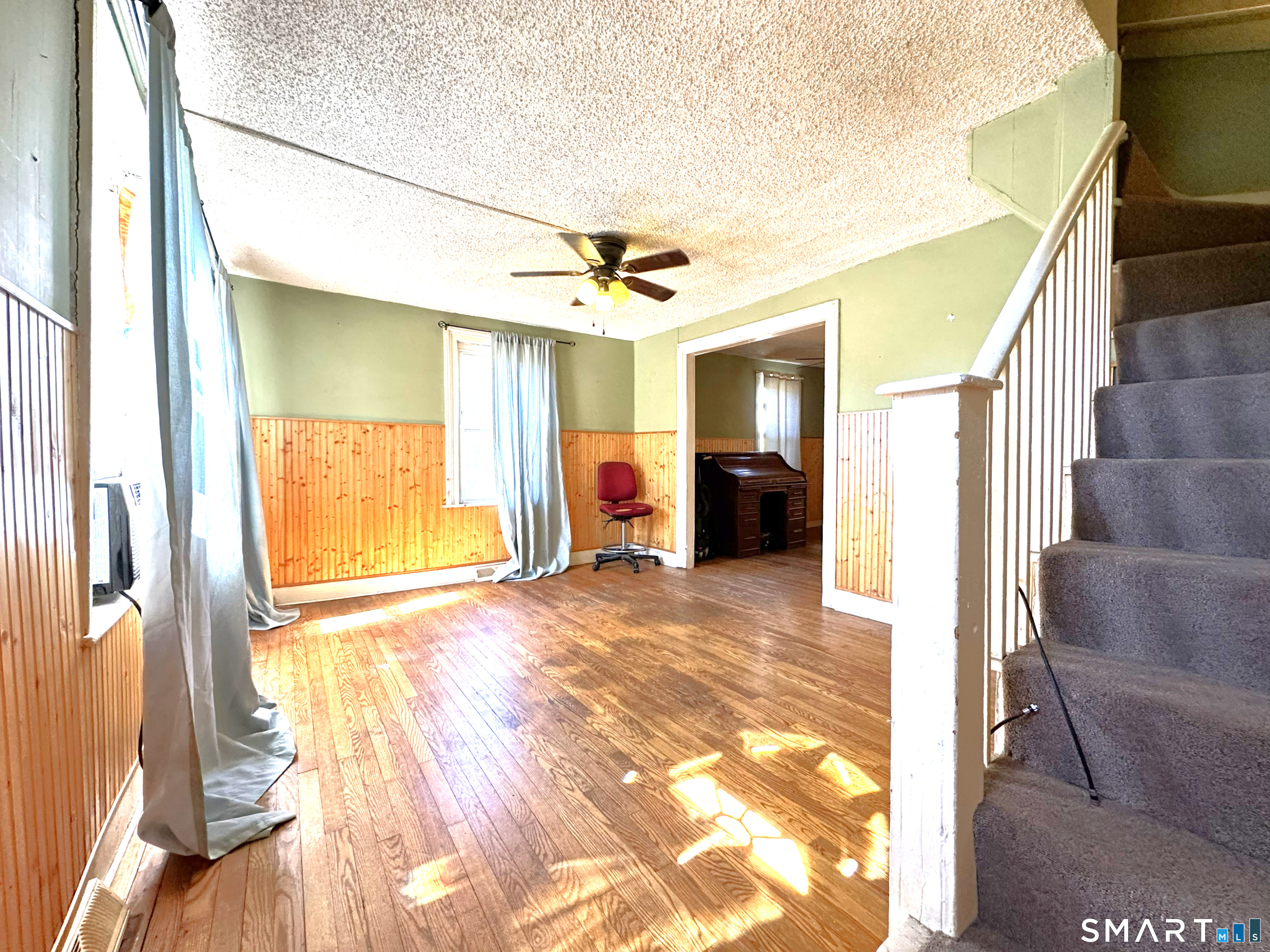 61 Clark Avenue North Haven CT 06473