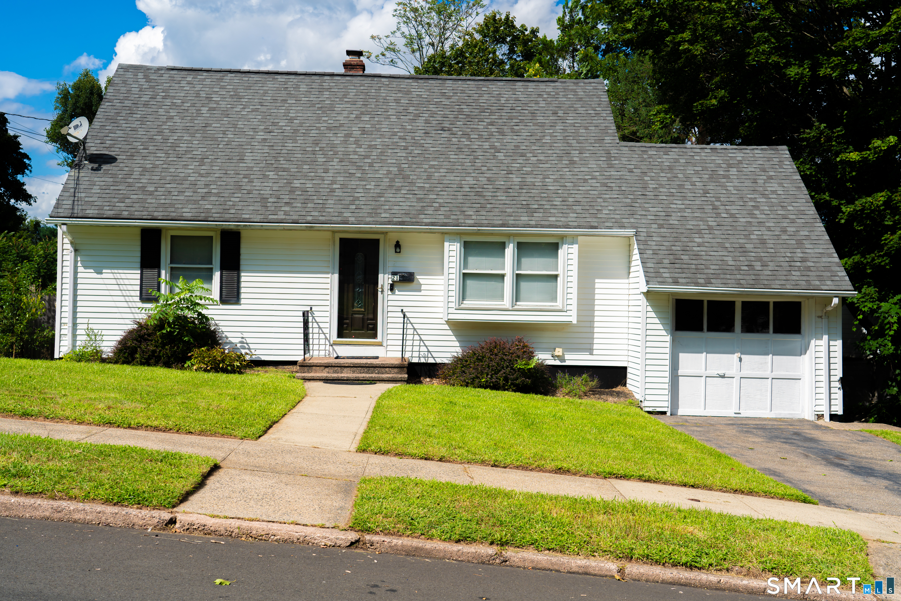 21 Westerfield Road Hamden CT 06514