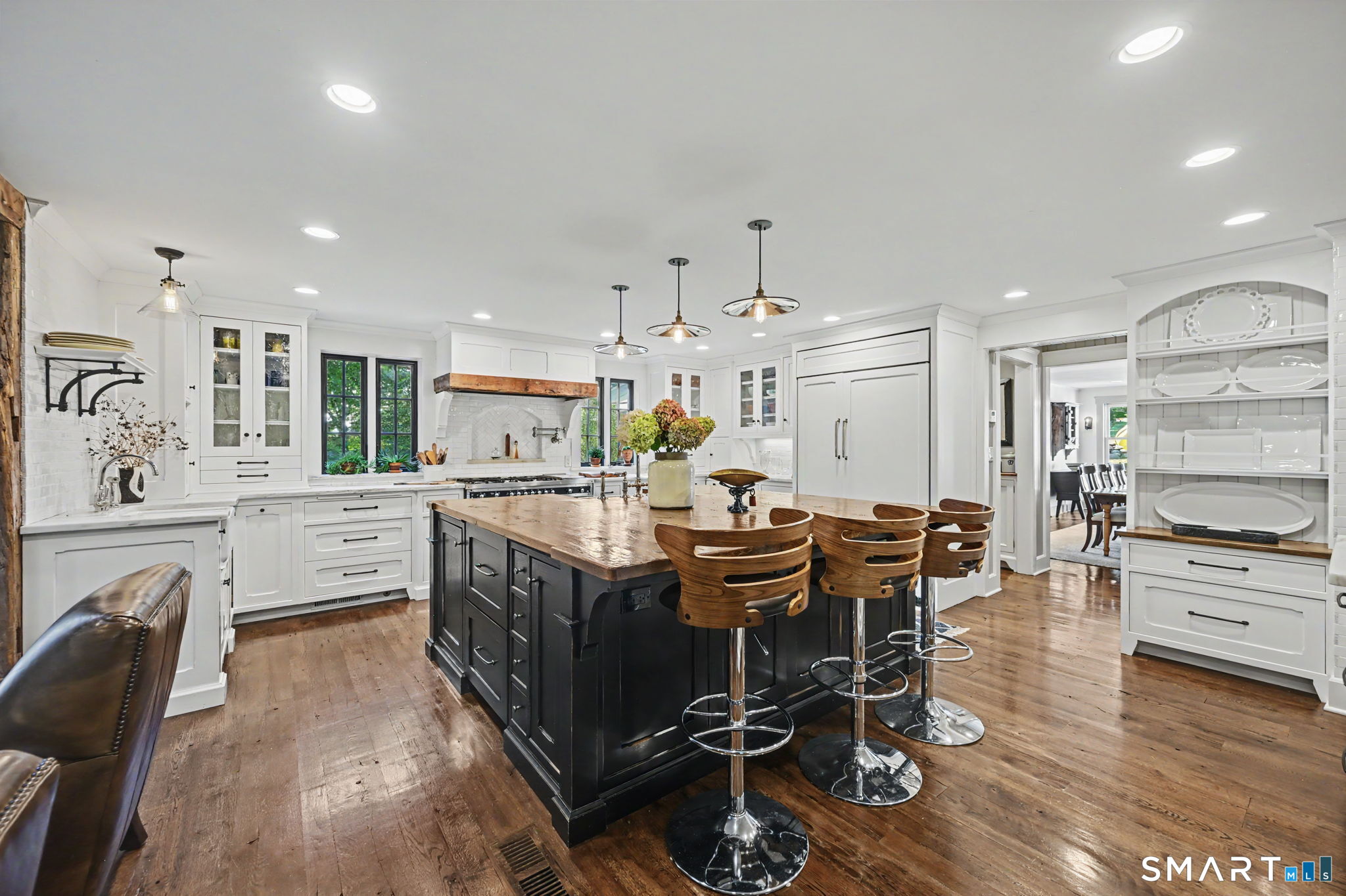 143 Chestnut Hill Road Wilton CT 06897