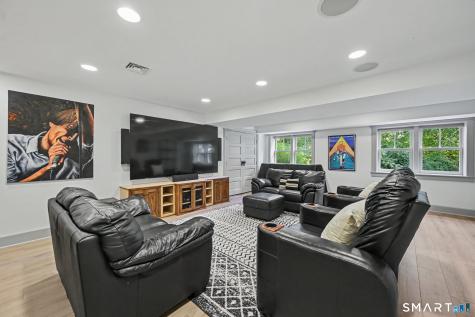 143 Chestnut Hill Road Wilton CT 06897