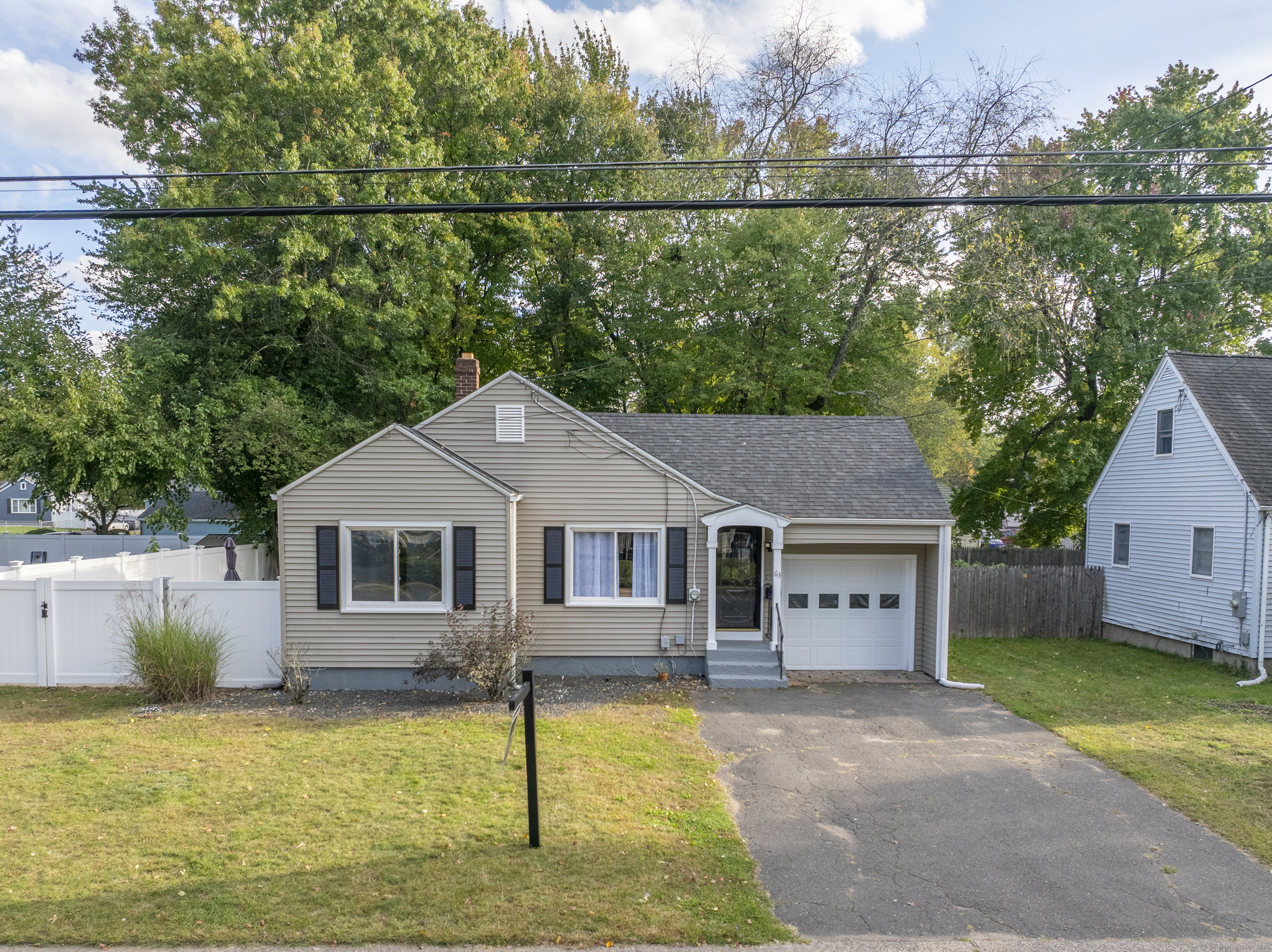 63 Millbrook Drive East Hartford CT 06118