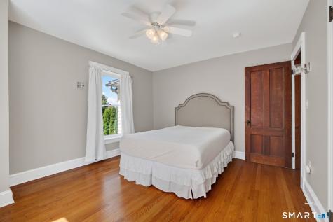 120 Harbor Street Branford CT 06405