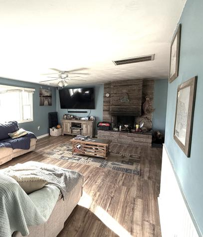 10 Seventh Avenue Waterford CT 06385