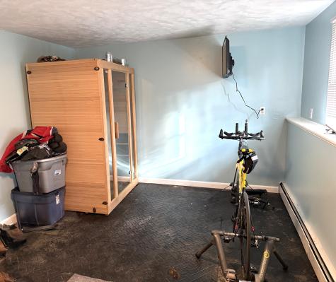 10 Seventh Avenue Waterford CT 06385