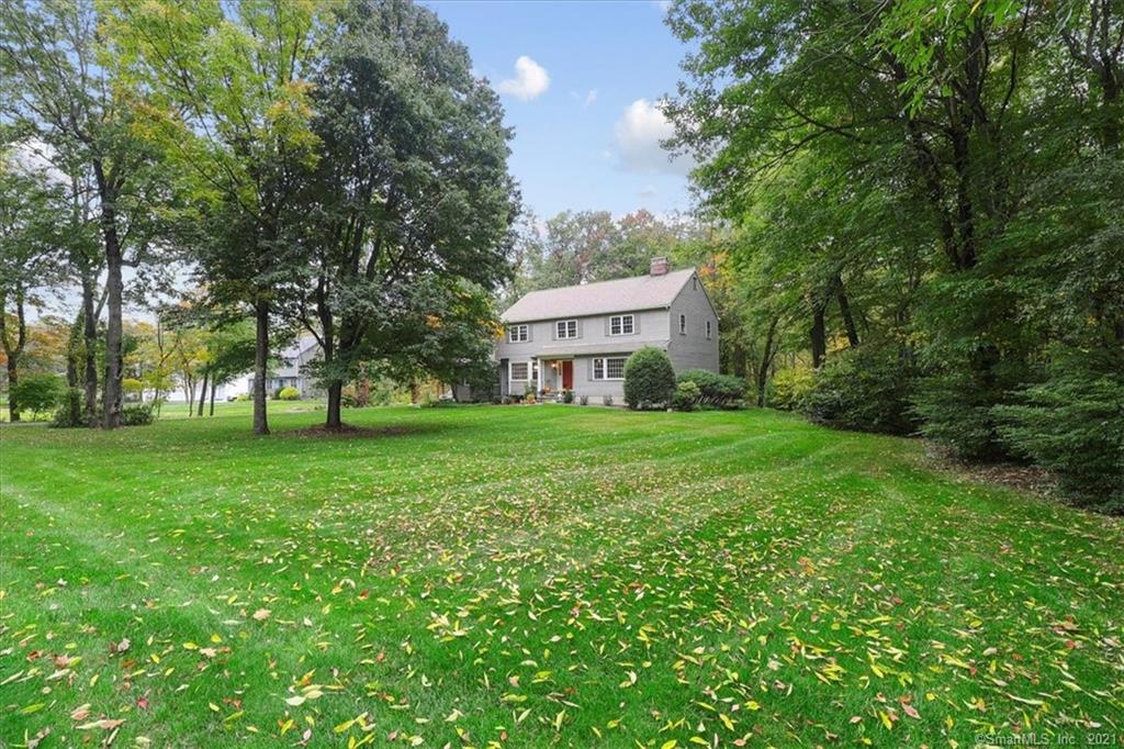 8 Centennial Drive Danbury CT 06811
