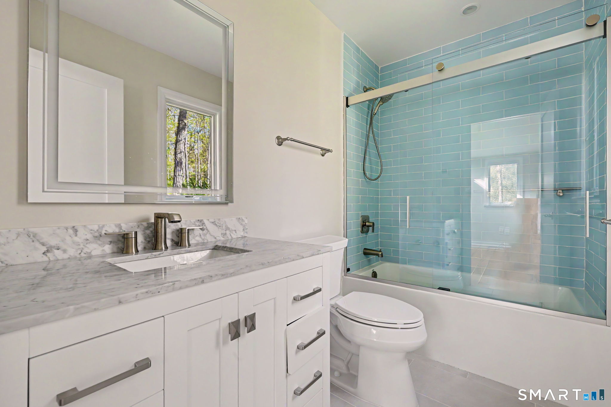 815 Valley Road New Canaan CT 06840