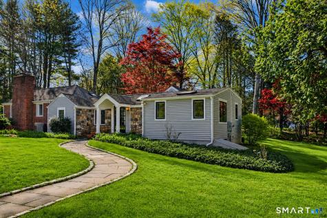 815 Valley Road New Canaan CT 06840