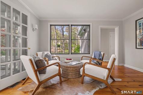 815 Valley Road New Canaan CT 06840
