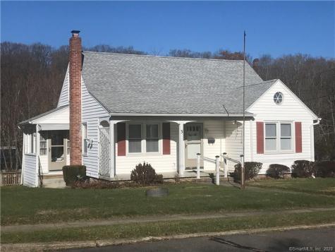 3 Carolyn Circle Naugatuck CT 06770