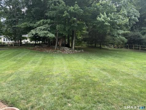 107 Buckboard Lane Fairfield CT 06824