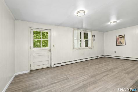 8 Oakledge Circle Norwalk CT 06854